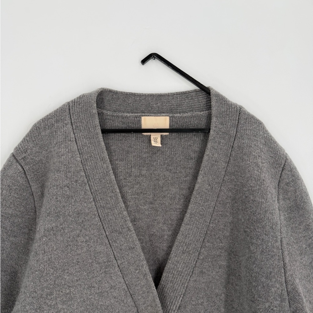 H&M Premium Selection Knitted Pure Wool Structured Grey Cardigan